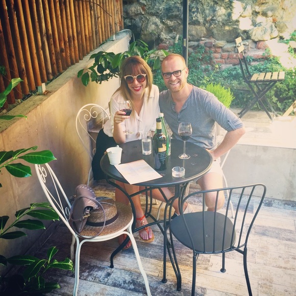 Meet your Posher, Emily - Picture 2 of 8